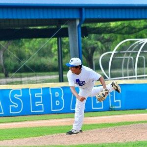 Meet your Posher, Juan diane